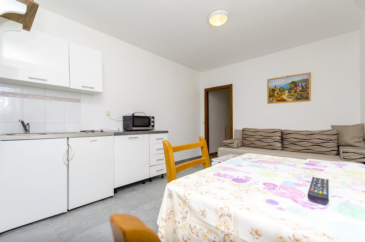 Apartments Mirko I Anda Donji Okrug  외부 사진